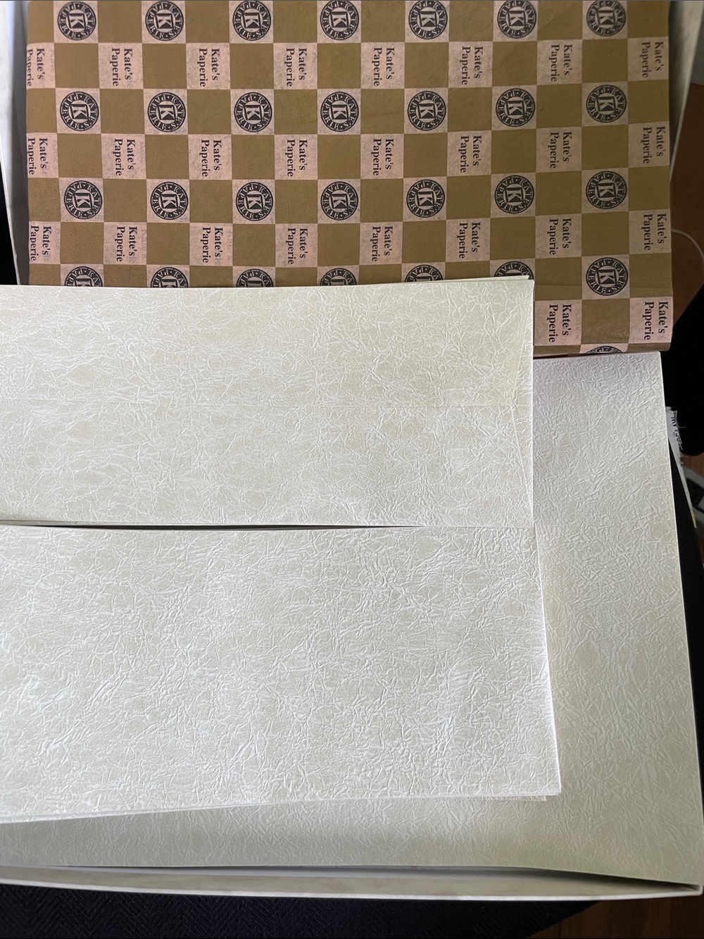 Stationary.Handmade paper Kate’s Paperie Ivory Textured paper/envelopes 18/18.